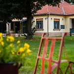 Kuria Appartement Csengod
