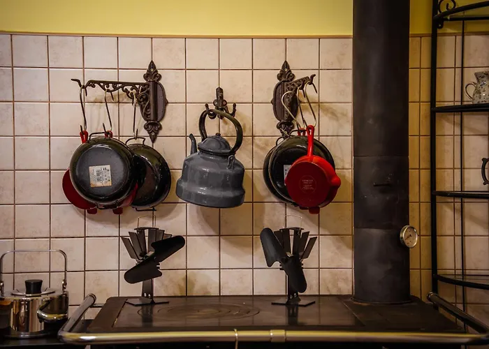 Kuria Lejlighed Csengod